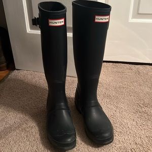 Hunter rain boots size 7